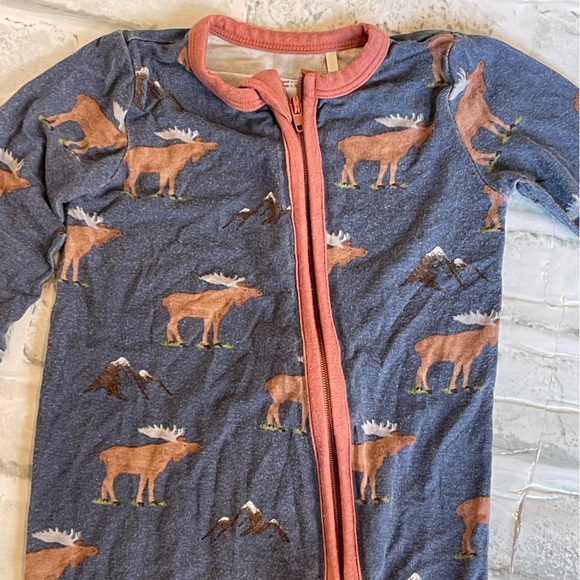 Moose and mountains Angel dear bamboo sleeper - Picture 2 of 3